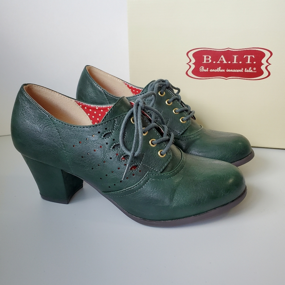 BAIT Rosie - Dark Green Oxford Heels